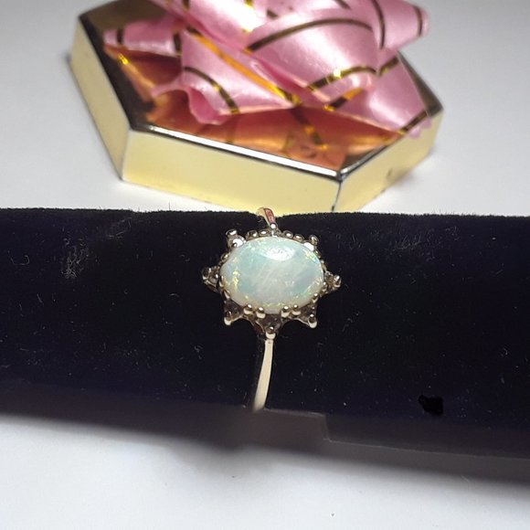 Thrurrite Jewelry - Vintage 8X6mm Oval Natural Precious Opal & Diamond Halo 14Kt YG S-5 Ring #17281